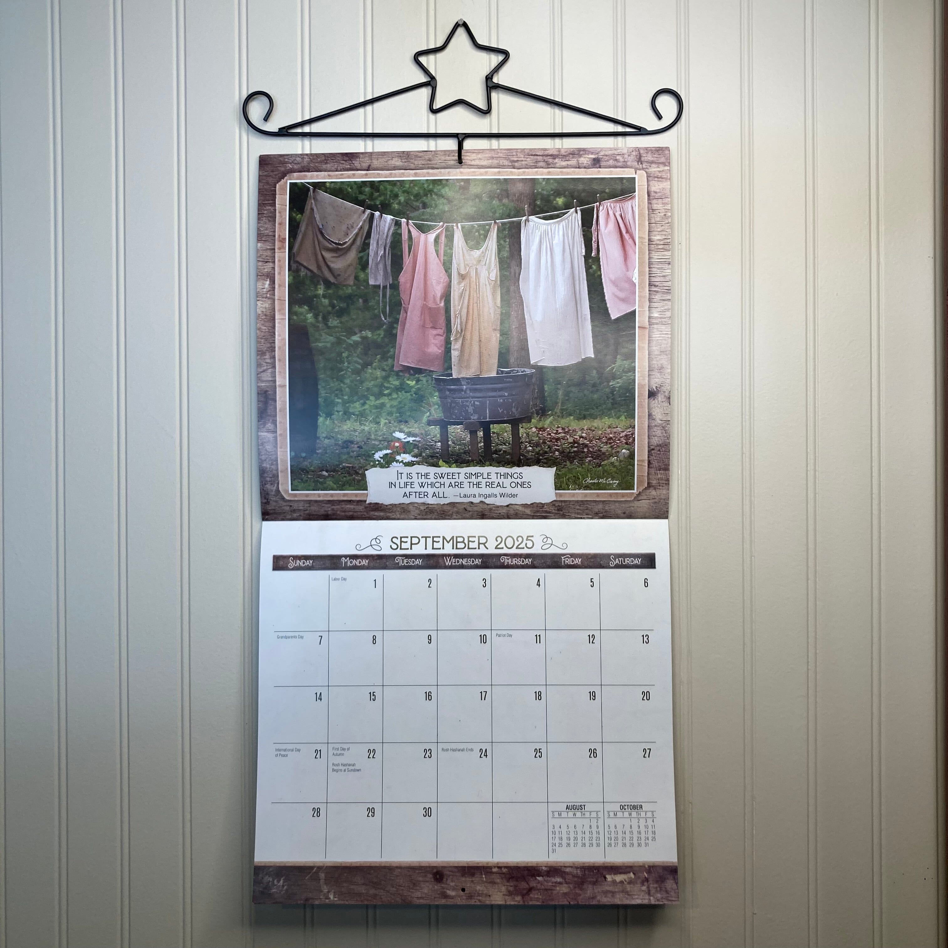 CWI Primitive Country 2025 Wall Calendar and Hanger Set