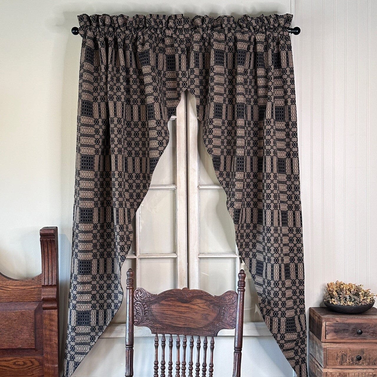Silk Pachwork Curtain インドサリー　#A22 シングル Pine Creek Westbury Black and Tan Woven Lined Long Swag Curtain 63