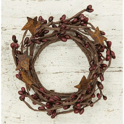 Candle Ring / Napkin Ring - Pip Berry With Rusty Tin Stars - Old Gold