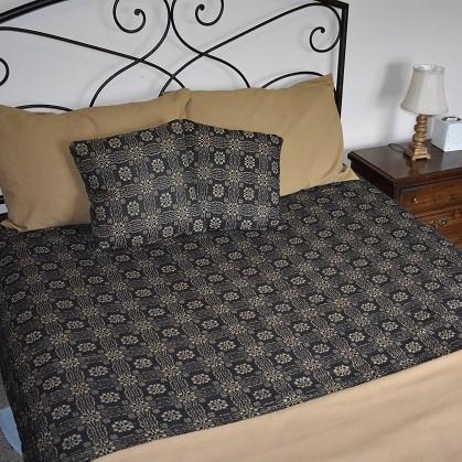 Gettysburg Black and Tan Bedding