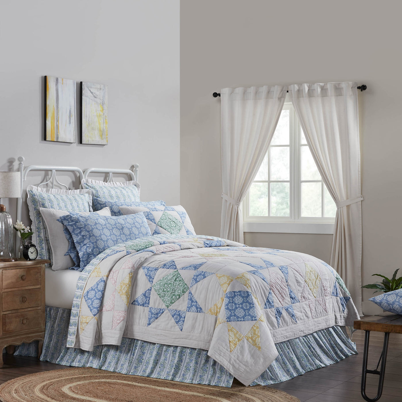 Jolie Bedding