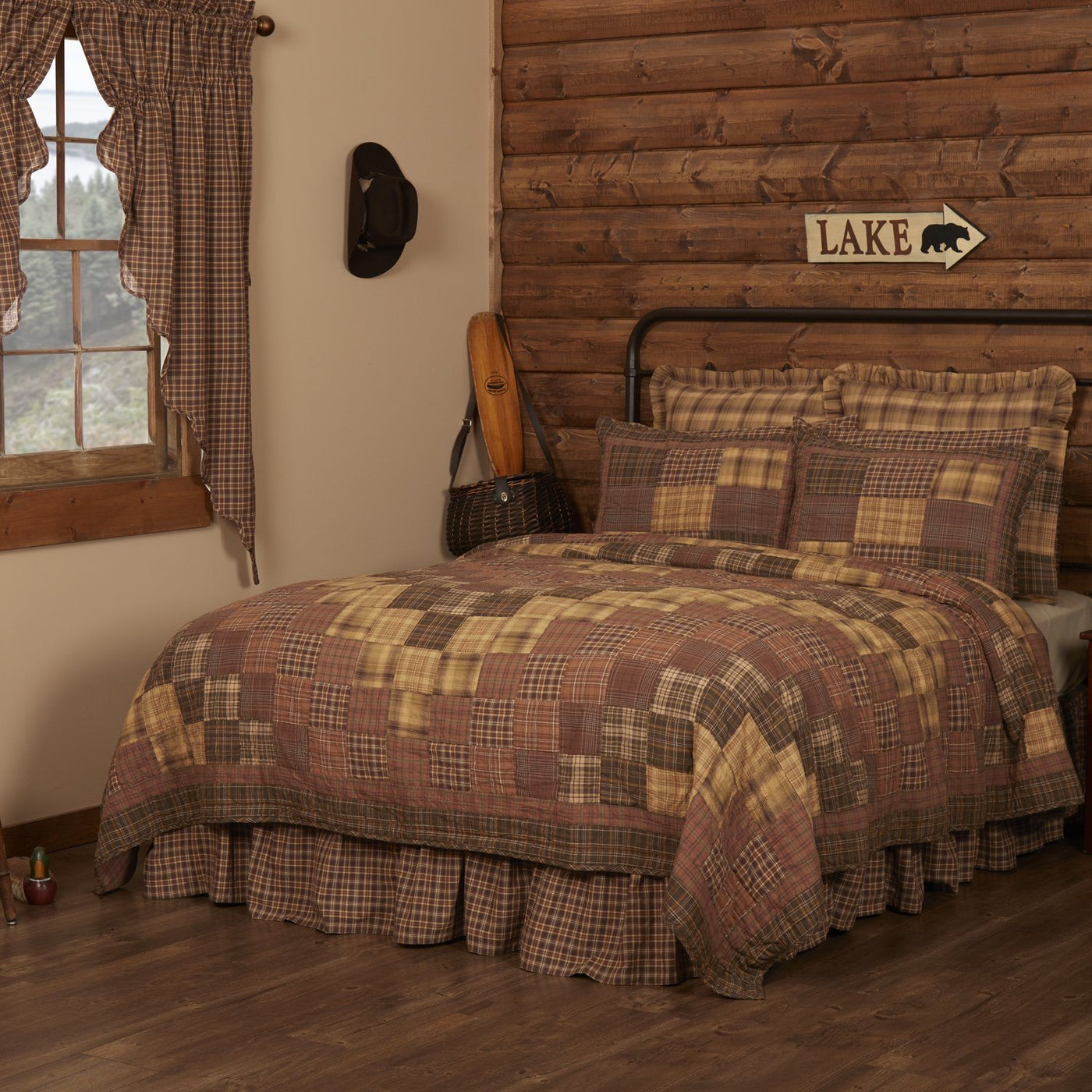 Prescott Bedding