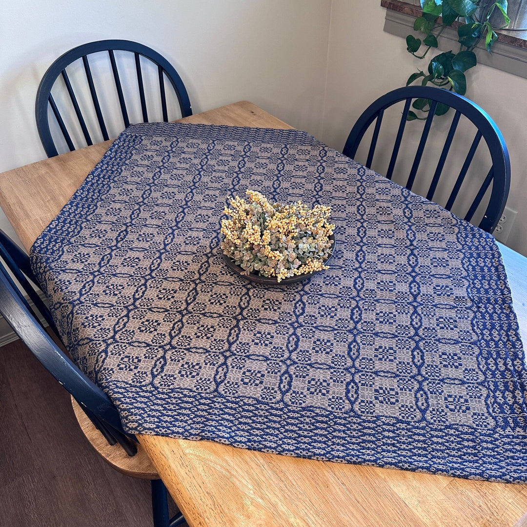 テーブル用品 mountain Research TABLE Cloth SMALL Saratoga-Navy-and-Tan-Woven-