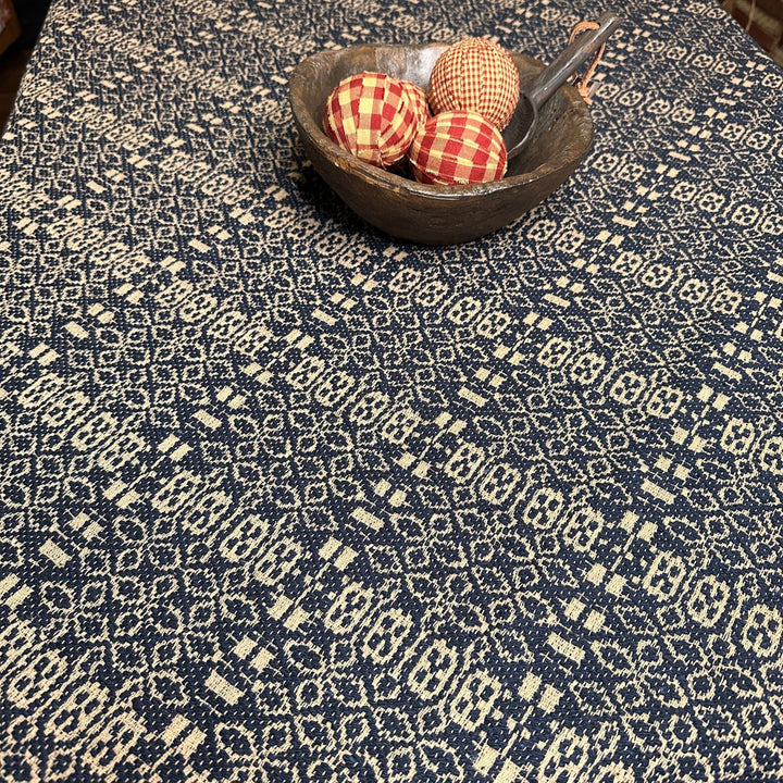 Pine Creek Wentworth Navy and Linen Woven Table Cloth 52