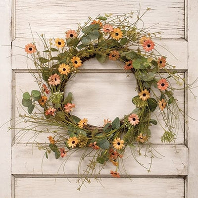 Cottage Blush Daisy & Eucalyptus Wreath - Primitive Star Quilt Shop