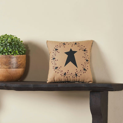 Pip Vinestar Wreath Mini Pillow 6" - Primitive Star Quilt Shop