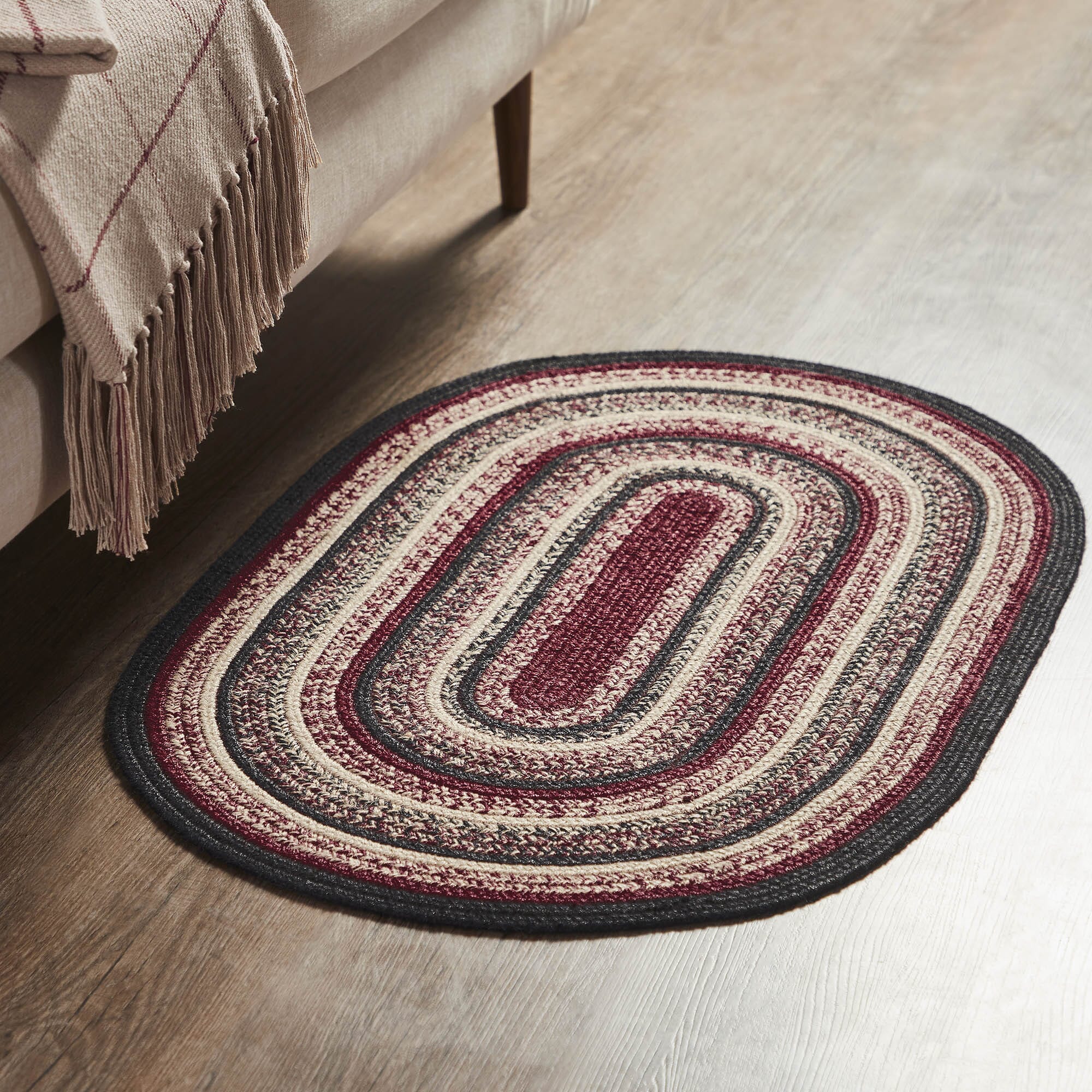 Connell Oval Braided Rug 24x36