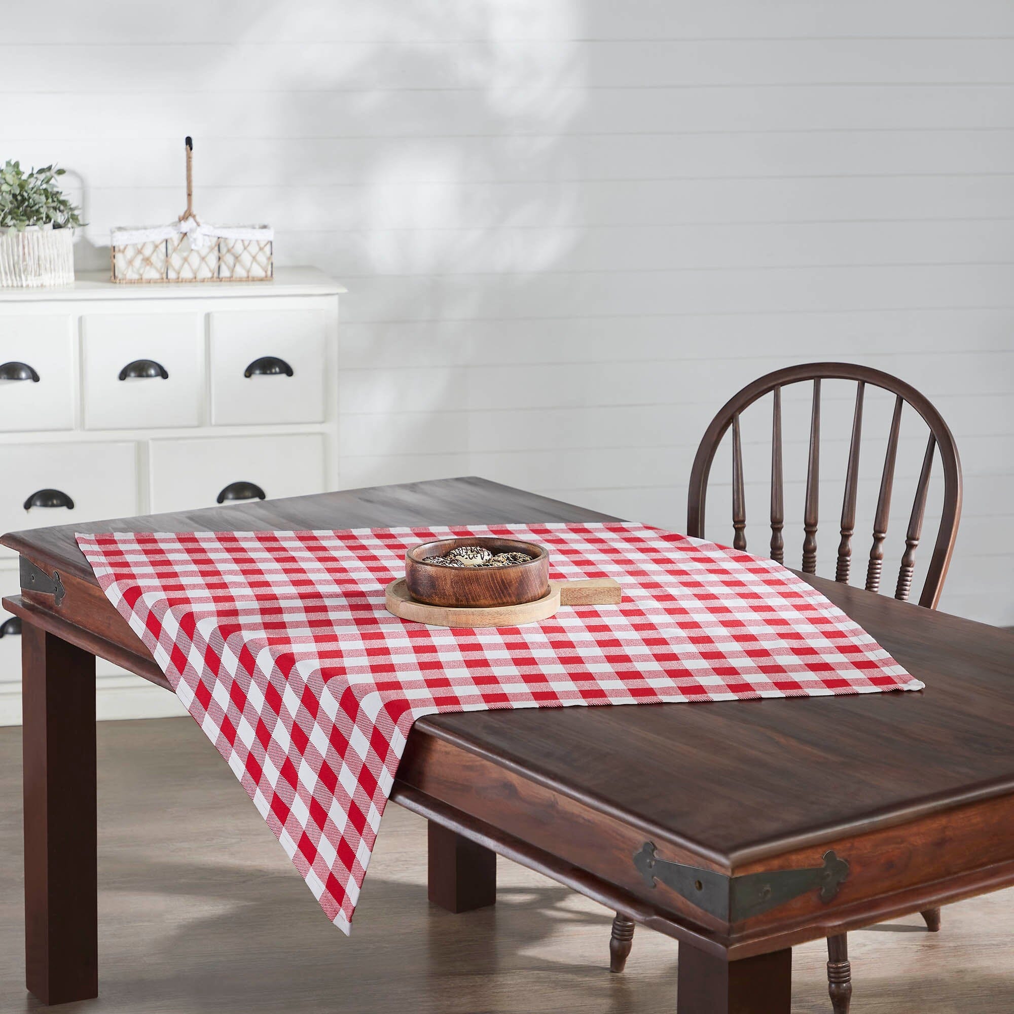Aapi Table Topper Annie Red Buffalo Check Table Topper 40x40