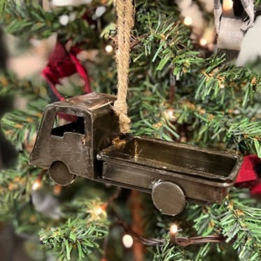 Truck Ornament - Primitive Star Quilt Shop