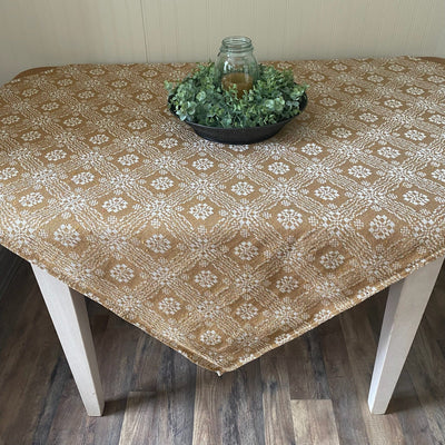 Gettysburg Mustard and Creme Woven Table Cloth 52" - Primitive Star Quilt Shop