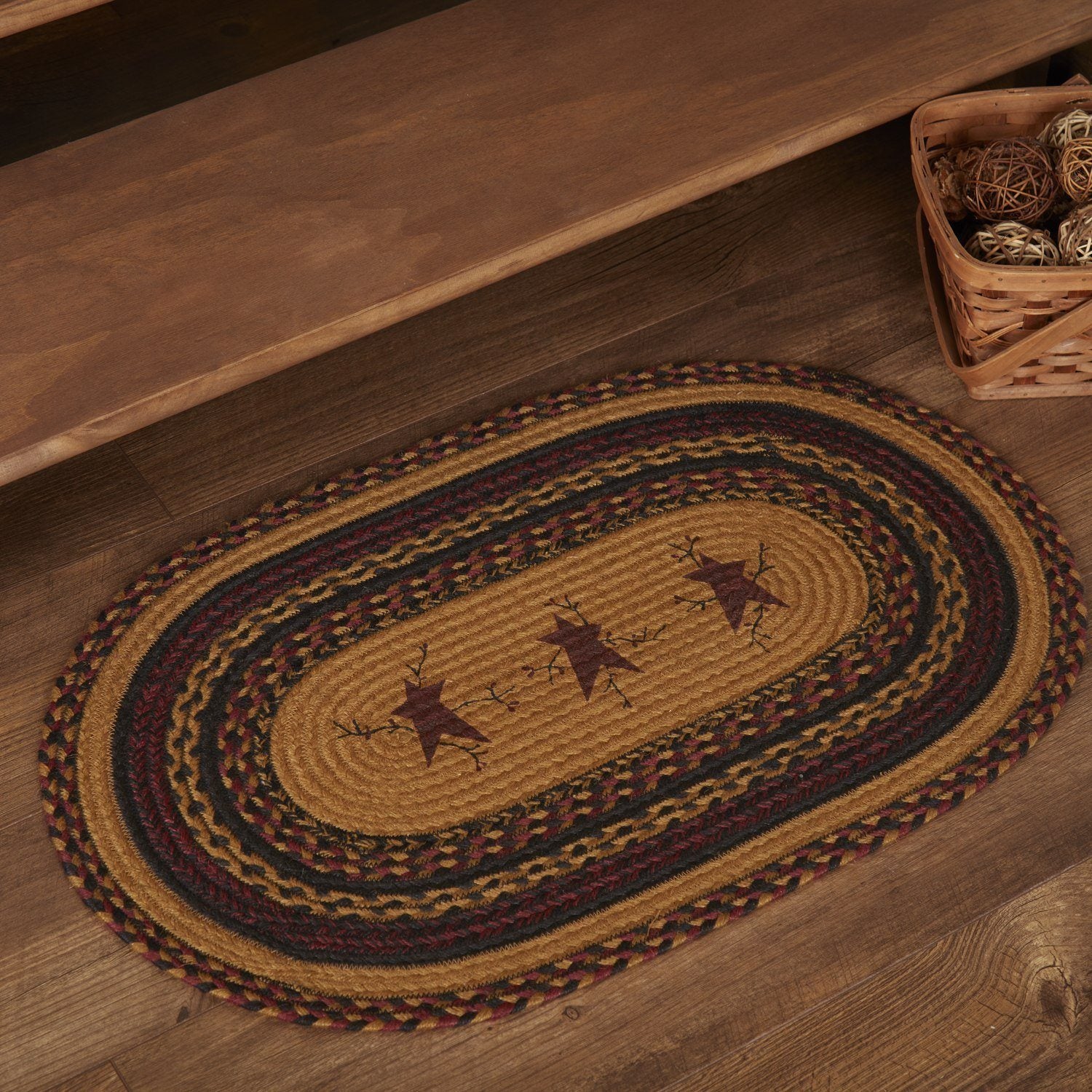 Heritage Farms Star and Pip Oval Braided Rug 20x30